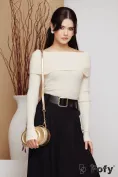 Pulover dama elegant crem intors pe umeri cu mansete late picture - 1