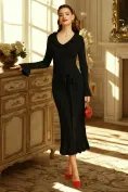 Rochie tricotata neagra din tricot premium cu aspect plisat cu volane si cordon picture - 1