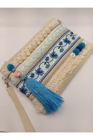 Plic boho premium cu dantela broderie , banuti aurii, scoici naturale ciucure maxi albastru