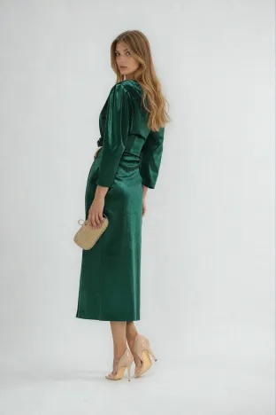 Rochie eleganta de ocazie din catifea premium verde croi petrecut cu accesoriu metalic auriu
