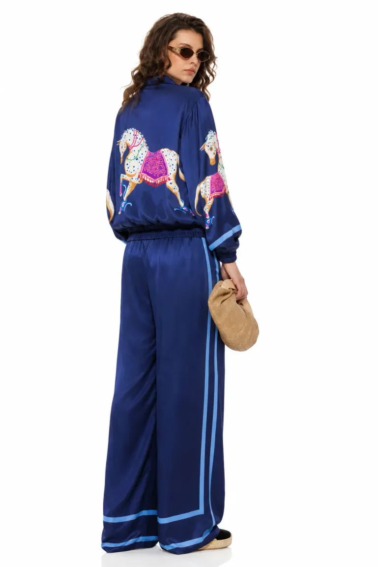 Compleu dama premium bleumarin din matase naturala si vascoza satinata imprimeu cal bohemian picture - 2
