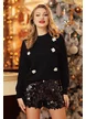 Pulover dama premium negru cu floricele alb negru din paiete si margele