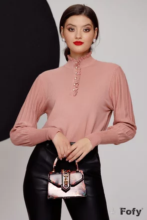 Pulover dama roz pudra din casmir cu masete late volanase si nasturi cu perlute