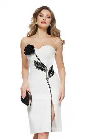 Rochie de ocazie eleganta alba mini cu cupe buretate si floare stilizata