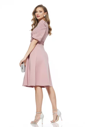 Rochie de ocazie eleganta roz din neopren cu decolteu si aplicatii de cristale si curea