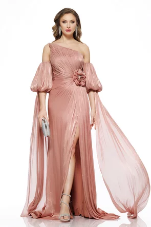 Rochie de ocazie lunga de LUX spectaculoasa din voal roz usor satinat dusty rose cu maneci detasabile