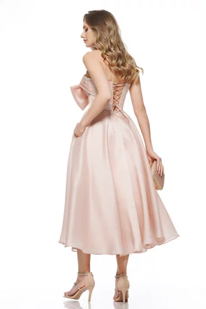 Rochie eleganta de lux din organza roz cu corset reglabil si funda maxi cu cristale