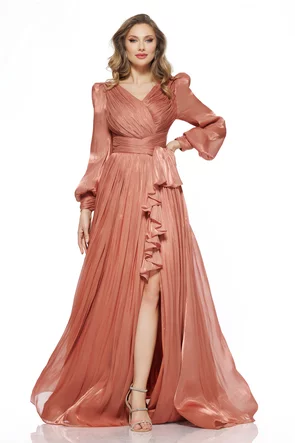 Rochie eleganta de ocazie de LUX roz cupru din voal cu reflexe diafane fronseuri si volan spiralat