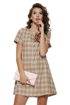 Rochie eleganta din stofa premium in carouri bej cu roz fundita la spate si brosa detasabila