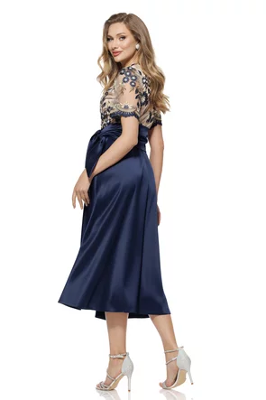 Rochie elegantă din tafta usor elastica cu bust din dantela premium 