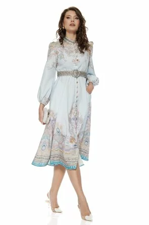 Rochie eleganta lunga baby blue cu imprimeu floral cu influente baroc si nasturi bijuterie