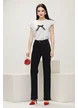 Tricou dama alb premium cu fundita in contrast din dantela si strasuri