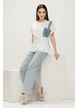 Tricou dama alb premium din bumbac 100% cu buzunar de blug  si volan de organza