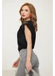 Tricou dama negru premium cu fundita in contrast din dantela si strasuri