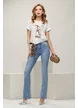 Tricou dama premium alb din bumbac cu pantofi si fundita animal print