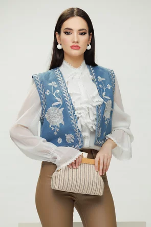 Vesta dama  din blug cu broderie premium 