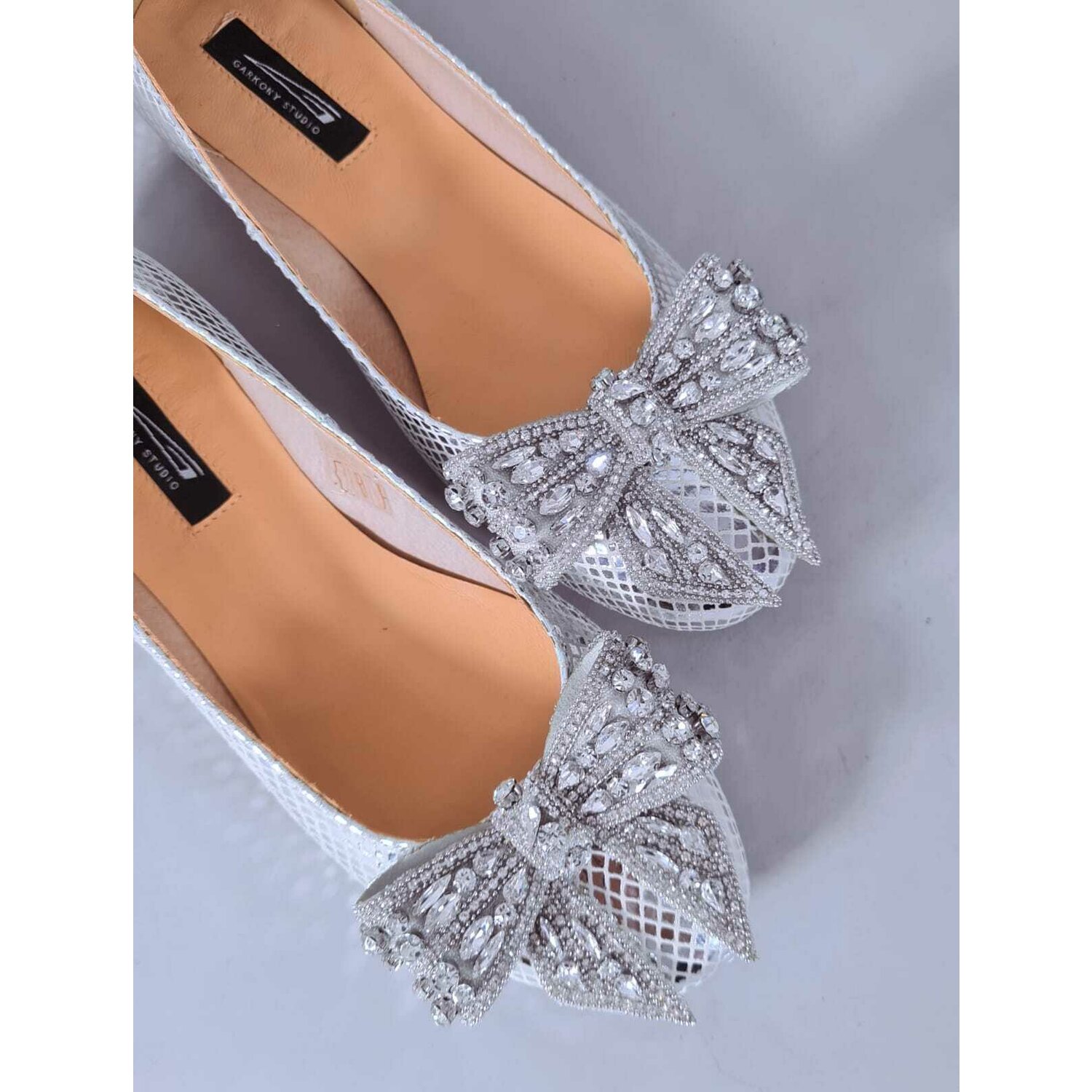 Aceasta este imaginea corespunzatoare acestui obiect