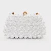 Geantă Damă Elegantă Amalfi Alb – Clutch cu Perle și Trandafiri Decorativi picture - 1