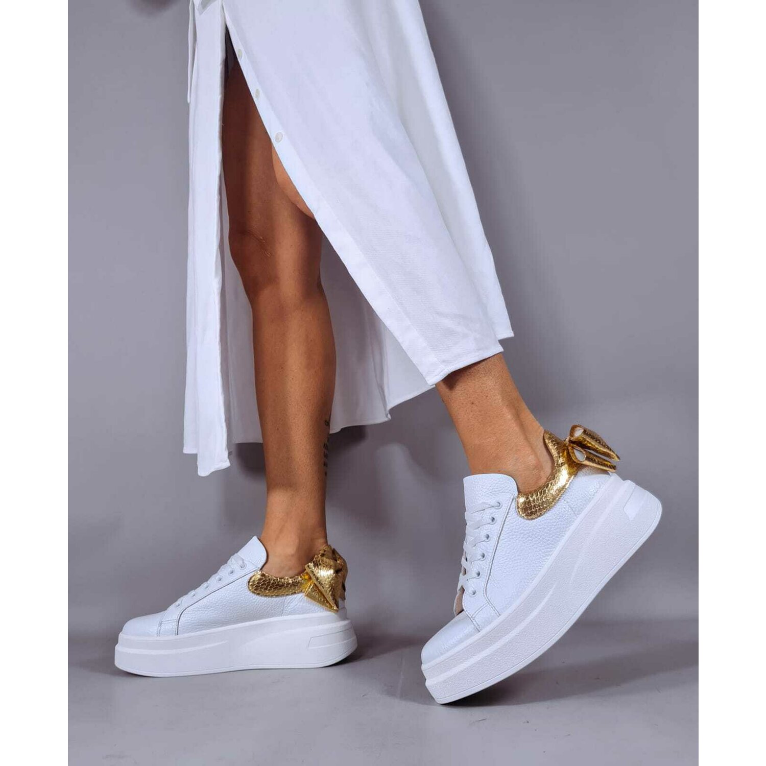 Aceasta este imaginea corespunzatoare acestui obiect