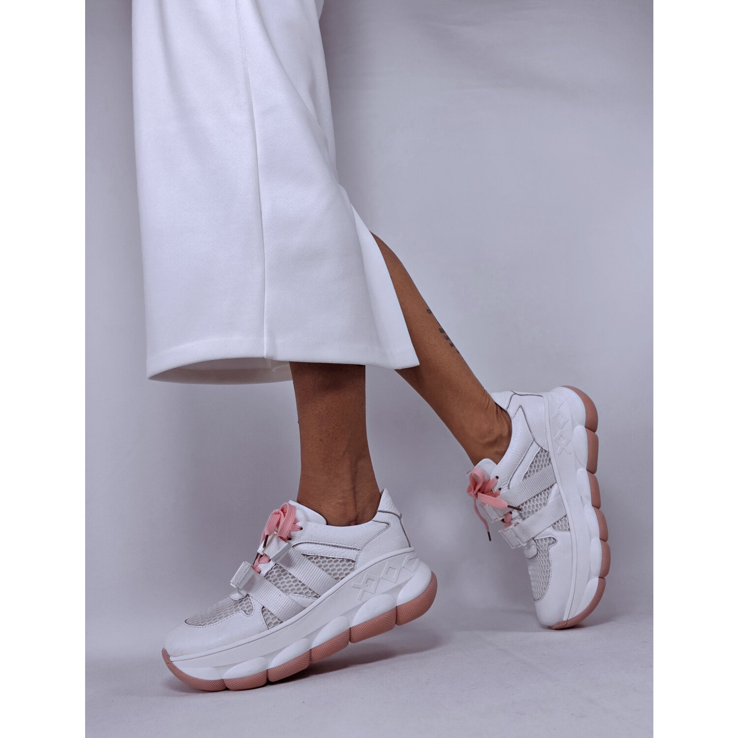 Aceasta este imaginea corespunzatoare acestui obiect