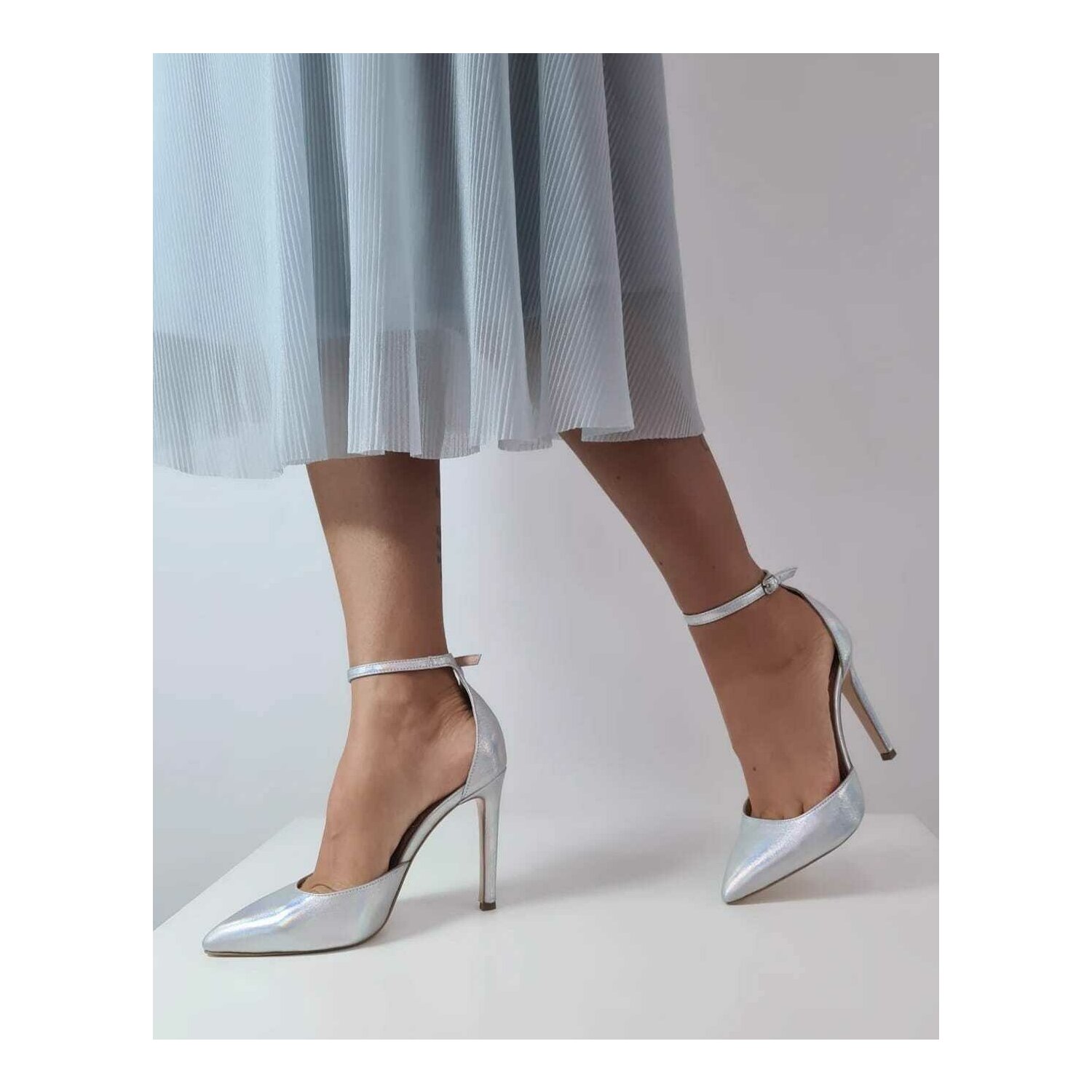 Aceasta este imaginea corespunzatoare acestui obiect