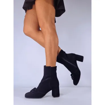 Ghete Piele Naturala Negre cu accesoriu floare Alegria
