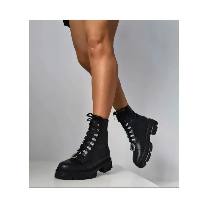 Ghete negre din piele naturala Lary picture - 2