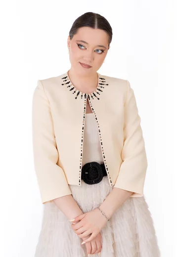 Blazer cream dream decorat cu pietre si strasuri