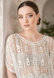 Bluza alba crosetata din macrame