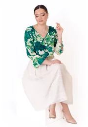 Bluza boema aqua green din vascoza cu print abstract