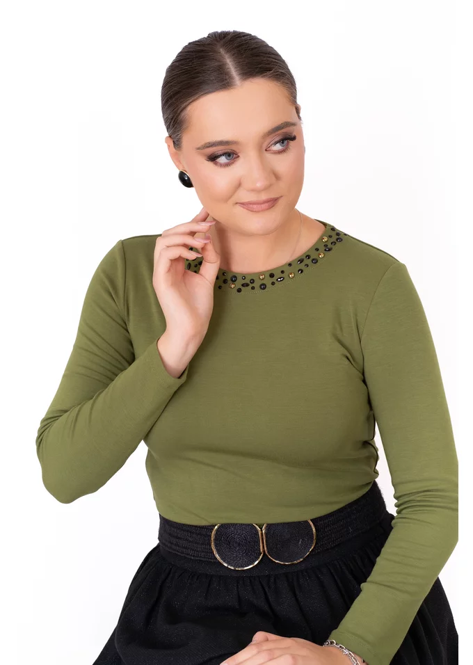Bluza dark lime accesorizata cu strasuri si tinte