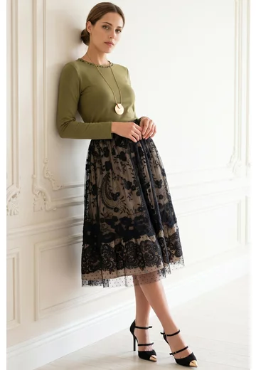 Bluza dark lime accesorizata cu tinte