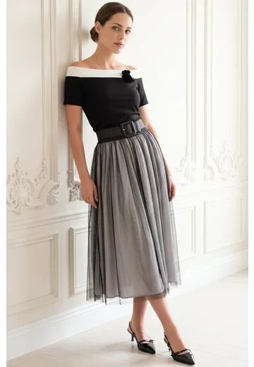 Bluza din jerse in stil spaniol cu umeri goi