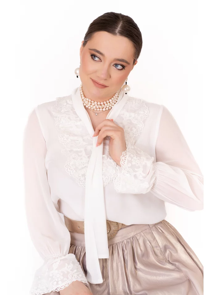 Bluza eleganta cu funda si jabou  din dantela