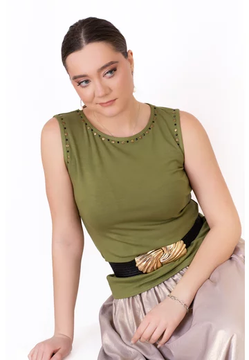 Bluza eleganta fara maneci dark lime decorata cu strasuri