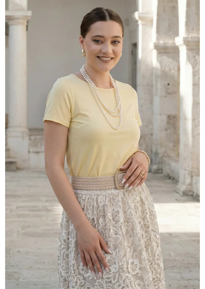 Bluza eleganta galben pudra decorata cu perle