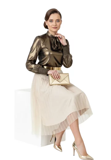 Bluza eleganta gold bronze din voal peliculizat cu detaliu tip funda