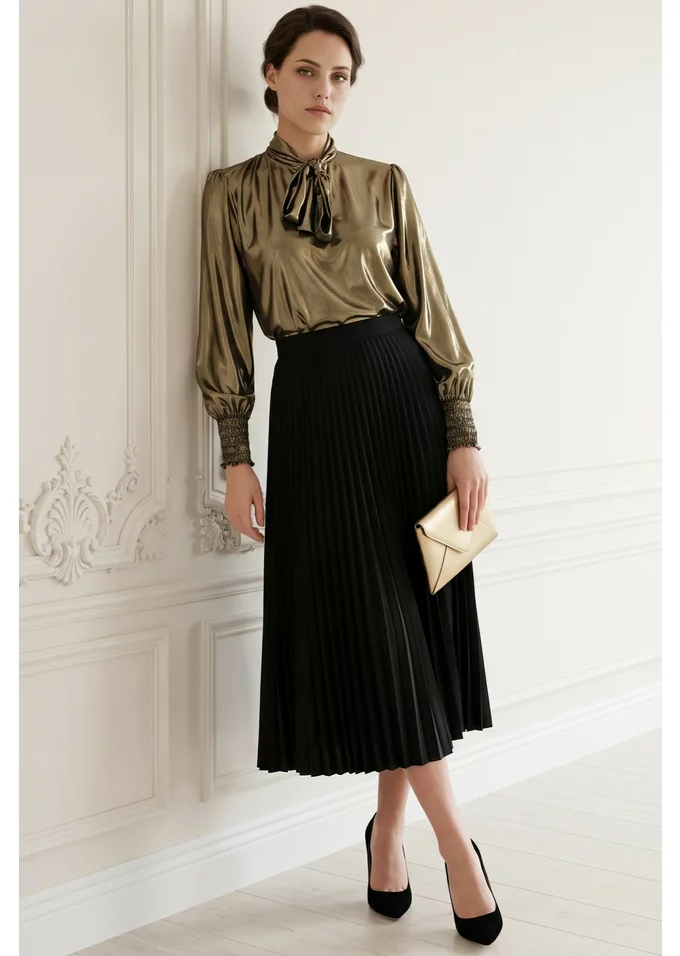 Bluza eleganta gold bronze din voal peliculizat cu detaliu tip funda