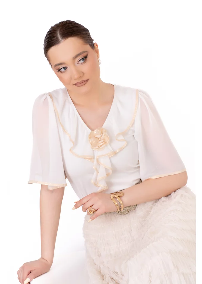 Bluza eleganta gold rose cu volan cerc