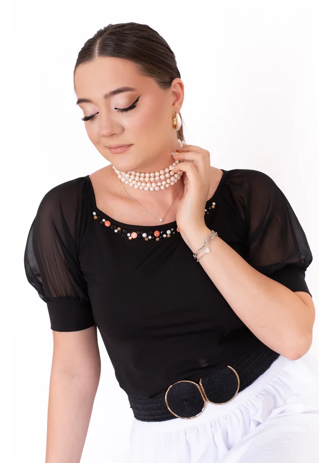 Bluza eleganta neagra accesorizata cu voal si pietre