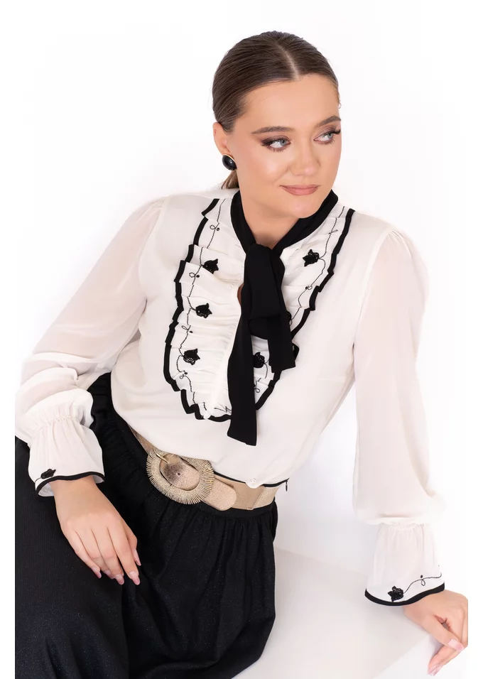 Bluza eleganta sweet contrast cu jabou brodat