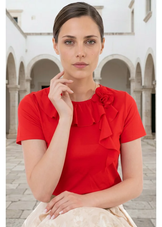 Bluza red currant cu volanas si floare