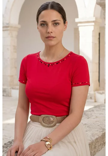 Bluza roz fucsia accesorizata cu pietre si strasuri