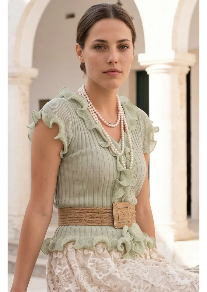 Bluza verde pastel cu volane decorative