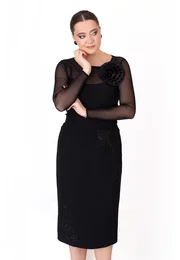 Fusta classy neagra cu broderie aplicata