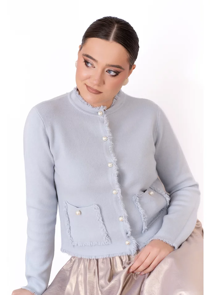 Jerseu tricotat bleu decorat cu perle