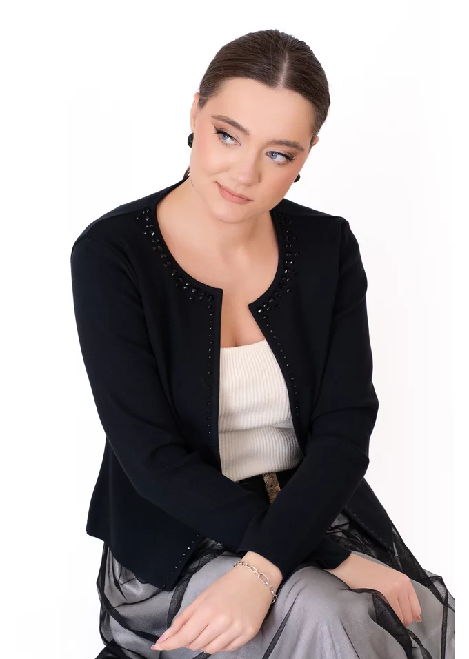 Jerseu tricotat negru decorat cu strasuri