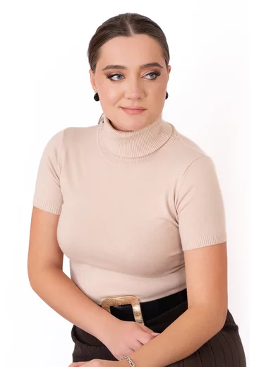 Maleta cu maneca scurta crem