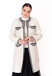Palton imperial cream din stofa premium cu continut ridicat de lana