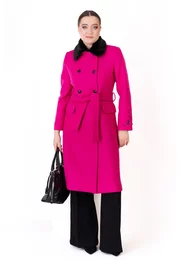Palton roz fucsia din lana la doua randuri de nasturi cu blanita si strasuri